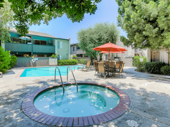 Heated Tub at Twenty 2 Eleven Apartments, California, 91306