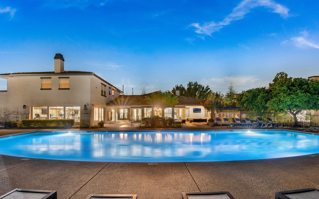 Resort style pool at Ascent at the Galleria in Roseville, California