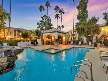 110 East Greenway Parkway 1-3 Beds Apartment for Rent - Photo Gallery 13