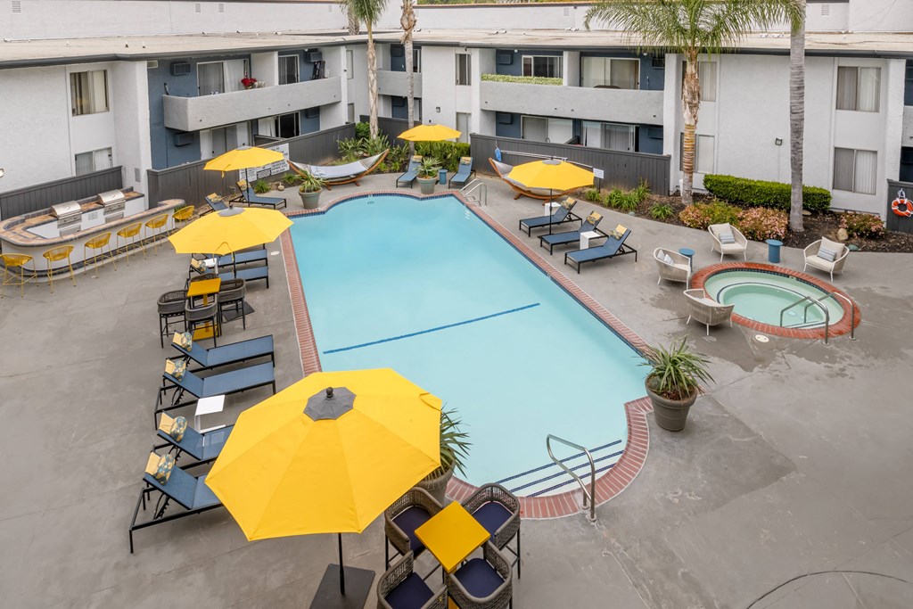 From refreshing swims in our large pool to relaxing soaks in the jacuzzi, and ample lounge furniture for sun-soaked days, every moment is a vacation when you call Cornerstone home.