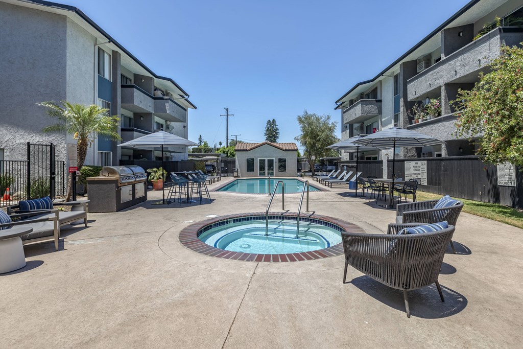 the enclave at homecoming terra vista heated pool