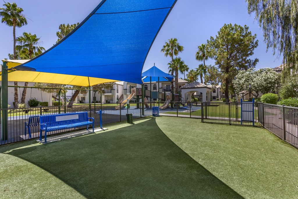Dog Park at Boulders at Lookout Mountain Apartment Homes, Phoenix, AZ 85022