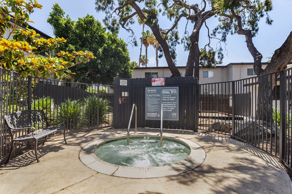 Hot Tub at Scripps Poway Villas, Poway, CA 92064