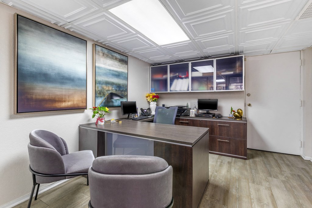 Discover the perfect blend of contemporary living and convenience at Independence Plaza – where every inquiry is met with a warm welcome and a seat at our modern leasing office.