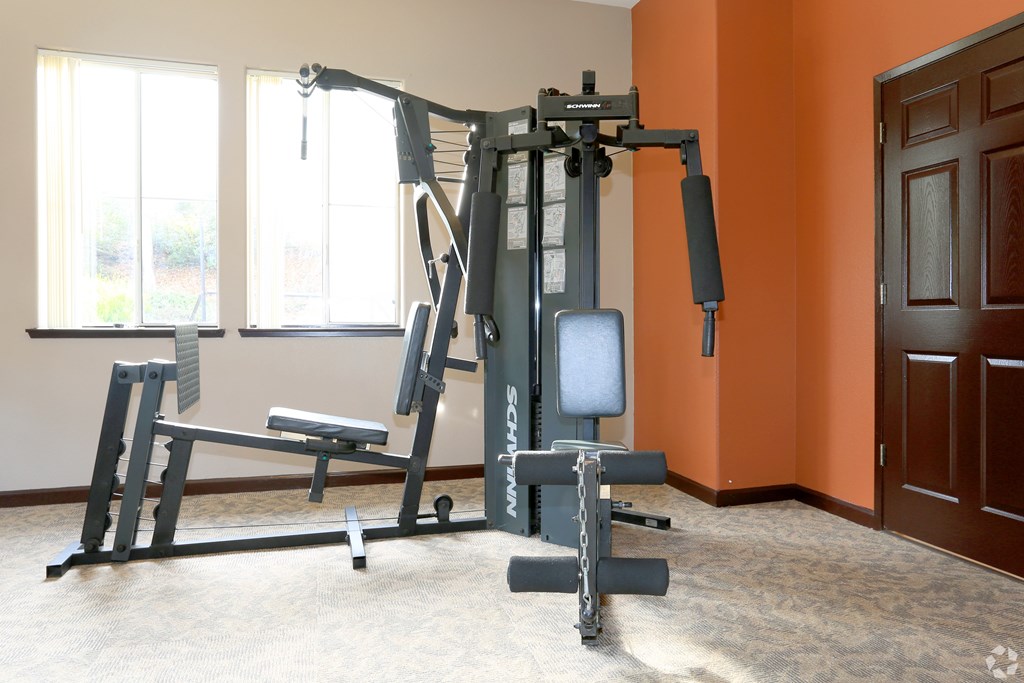 Stay active without leaving home! The Crooked Oak gym, located in our clubhouse, is fully equipped and ready for residents to crush their fitness goals anytime.