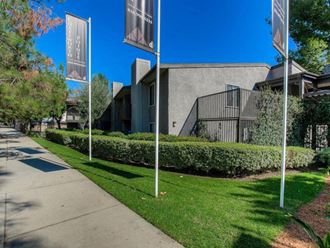 8900 Topanga Canyon Boulevard Studio-2 Beds Apartment for Rent - Photo Gallery 2