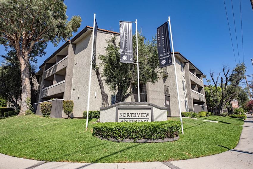 Property Exterior at Northview-Southview Apartment Homes, Reseda, CA, 91335 - Photo Gallery 1