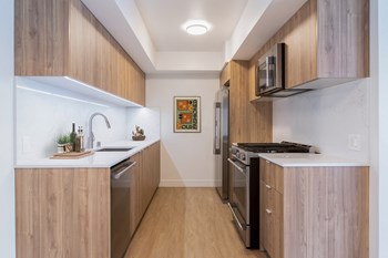 1038_10th_No6_Kitchen1 - Photo Gallery 5