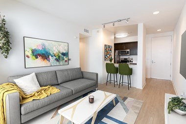 1548 6Th Street 1-2 Beds Apartment for Rent - Photo Gallery 5