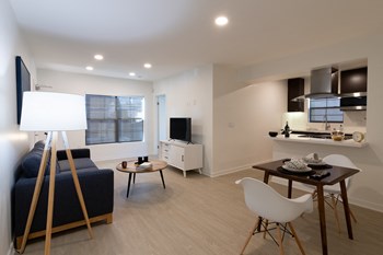 Missouri 204 living dining - Photo Gallery 4