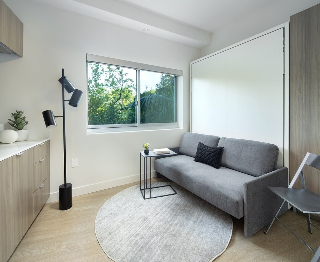 mysuite wilshire margot westwood coommunity furnished apartment bedroom