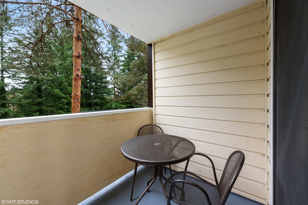 Private Balcony at Cedar Heights, Kirkland