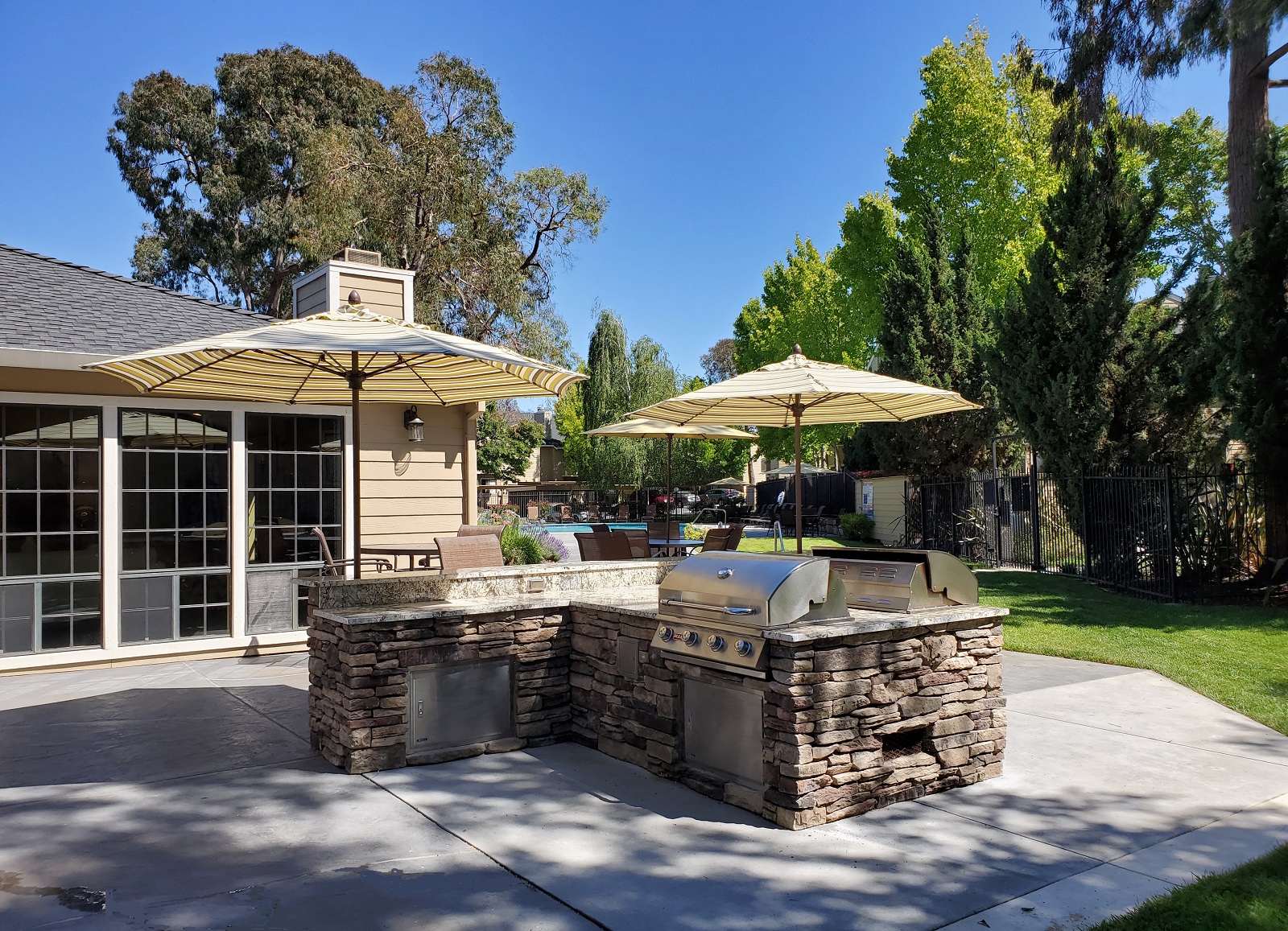 BBQ Area at Club Pacifica, Benicia California
