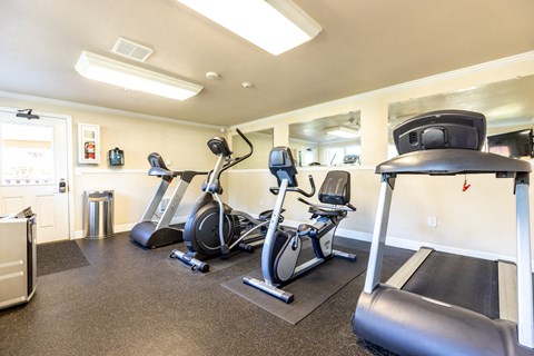 24-HR Fitness Center at Bridlewood, Kirkland, WA, 98034