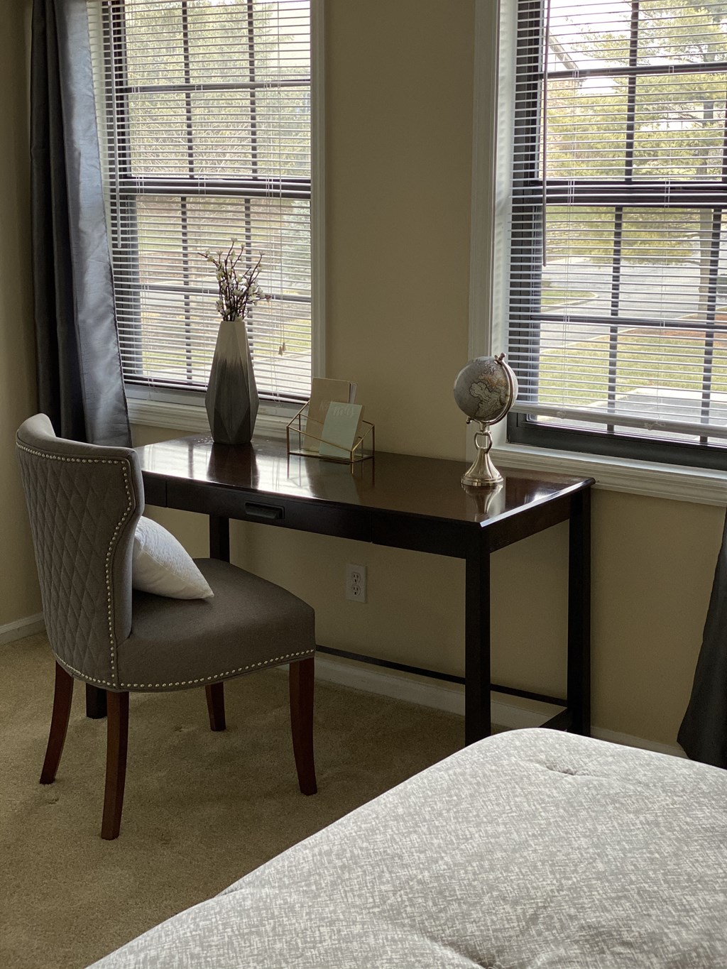 2ND Bedroom in 2BD Townhouse