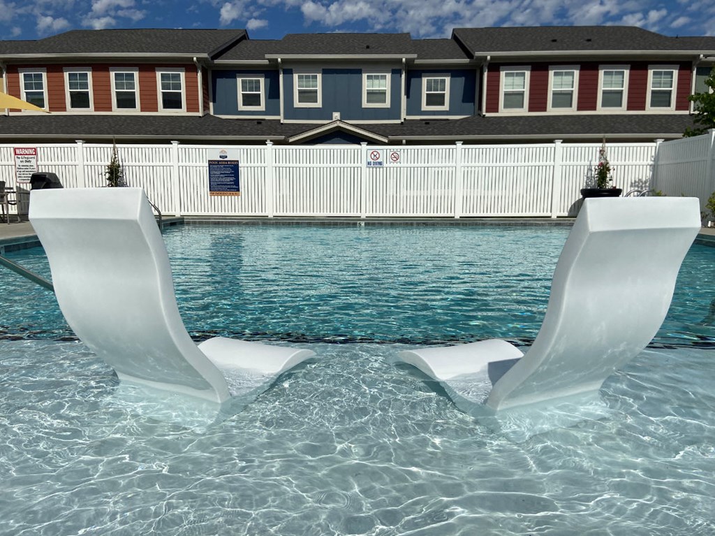 Pool Shelf With Chairs