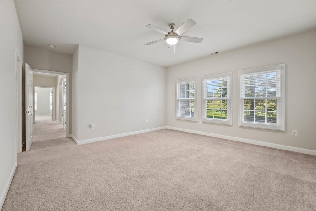 Large Primary bedroom with Extra WIndows