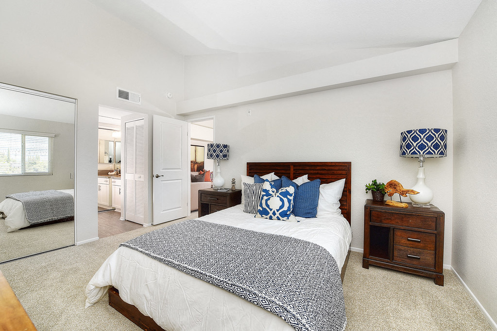 washer, dryer at Bella Vista, California, 92691