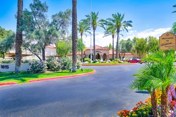 Beautiful, lush curb appeal at Ventana Apartment Homes in Central Scottsdale, AZ, For Rent. Now leasing 1 and 2 bedroom apartments. - Photo Gallery 3