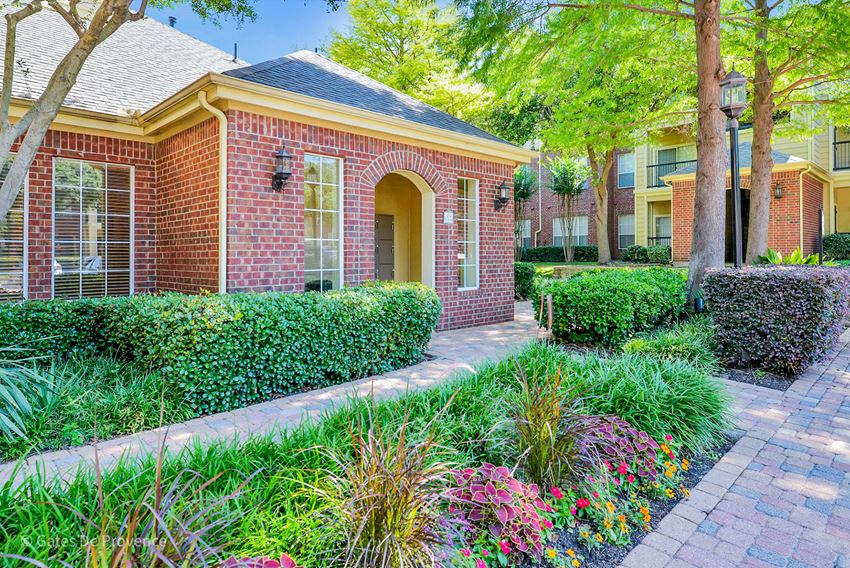 Gates De Provence Apartments, 3613 Frankford Road, Dallas, TX RentCafe