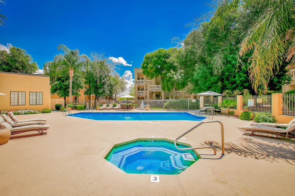 Outdoor jacuzzi and swimming pool at Pavilions at Pantano Apartments, Tucson, 85710