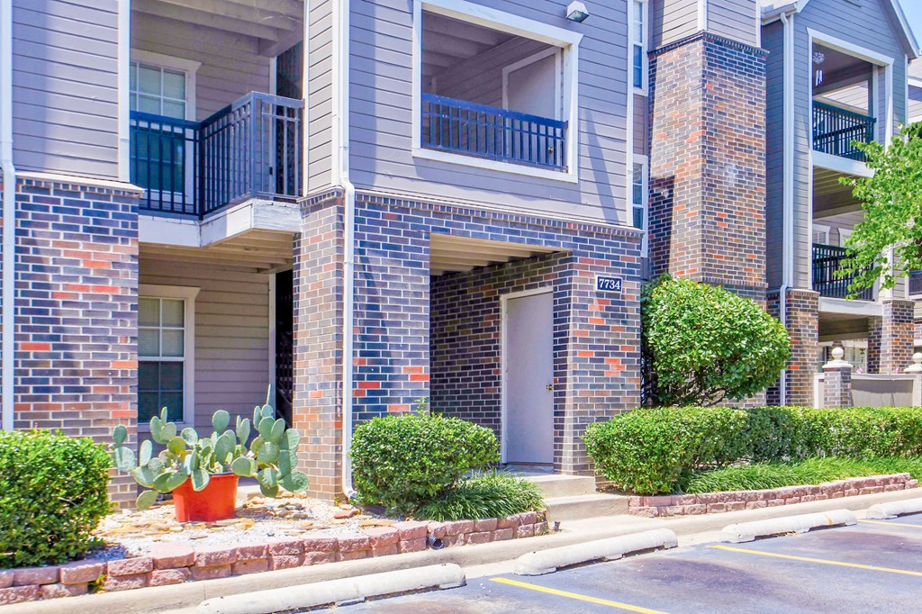 Exterior view of brick apartments at Riverside Park Apartments, Oklahoma