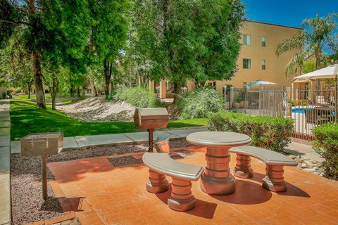Picnic and bbq area with seating at Pavilions at Pantano Apartments, Tucson, AZ, Arizona, 85710