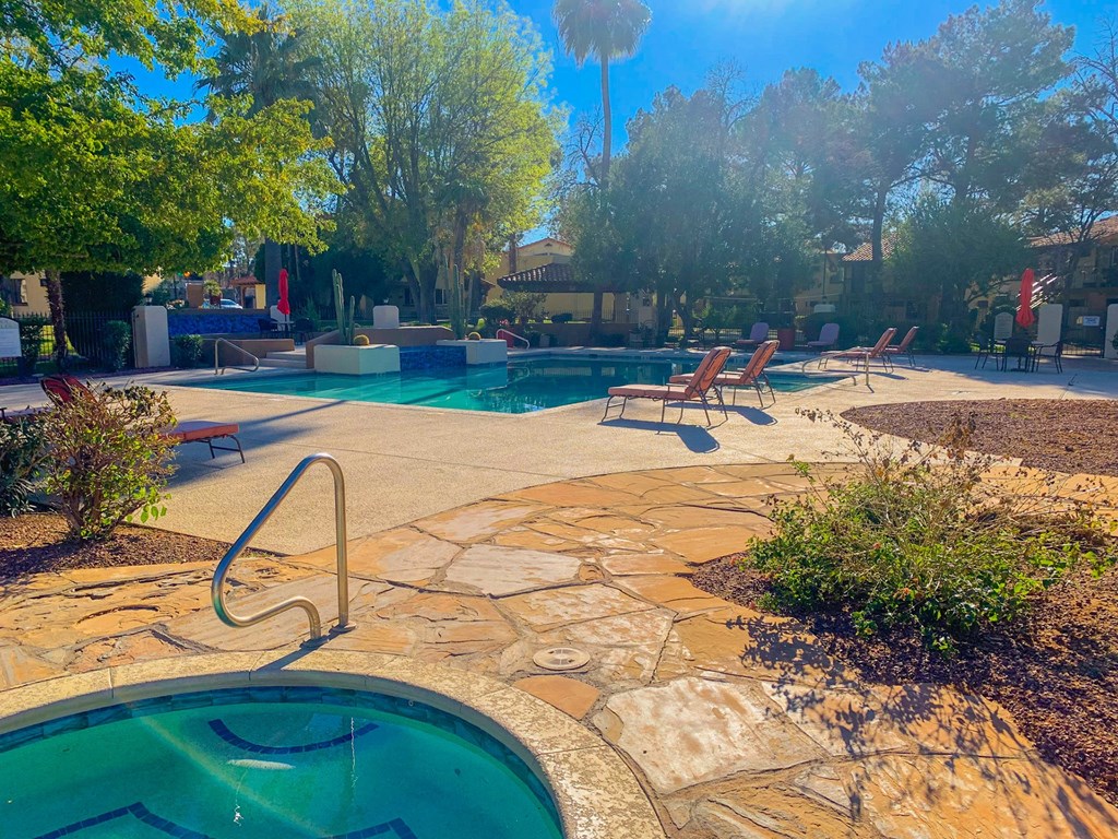 View of resort-style jacuzzi and pool at La Hacienda Apartment, Tucson, Arizona