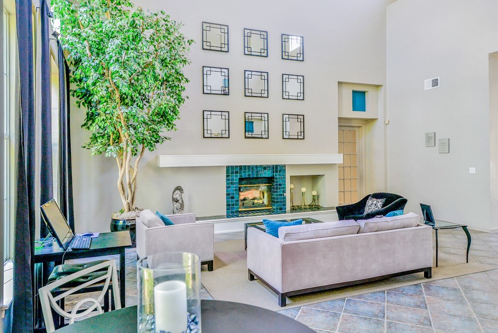 Greyson's Gate Apartments in North Dallas, TX offers 1,2 & 3 bedroom apartment homes.