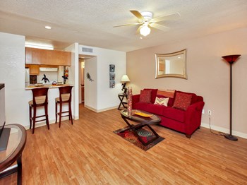 Spacious open concept living area of Pavilions at Pantano in Tucson, AZ, For Rent. Now leasing 1, 2 and 3 bedroom apartments.