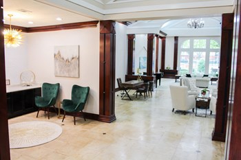 Montfort Place entrance to the coffee bar and clubhouse.Montfort Place in North Dallas, TX, For Rent. Now leasing 1 and 2 bedroom apartments.