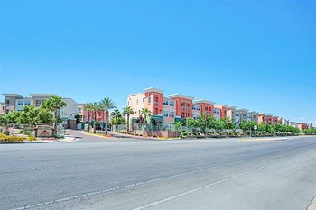 Spacious kitchens with granite countertops and ample storage at The Croix Townhomes in Henderson, NV offers 2 and 3 bedroom Townhomes! - Photo Gallery 3