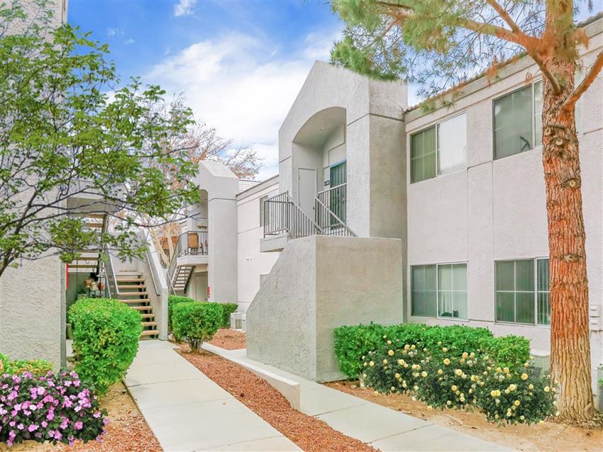 Country Club At The Meadows 55+ Senior Community Apartments, 300