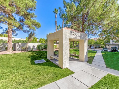 Gazebos and community picnic area with seating and a BBQ grill at Country Club at Valley View - 55+ Senior Community Apartments, Nevada