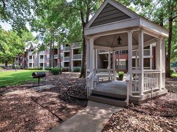 Gazebo with BBQ at Greenbriar in South Tulsa, OK, For Rent. 1 and 2 bedroom apartments available. - Photo Gallery 4