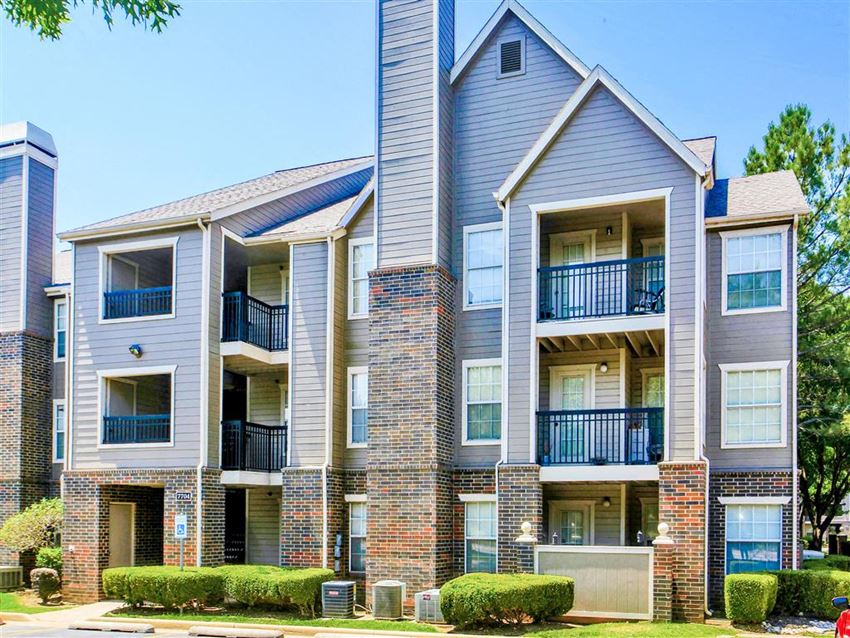 Riverside Park Apartments, 7700 Riverside Pkwy, Tulsa, OK RentCafe
