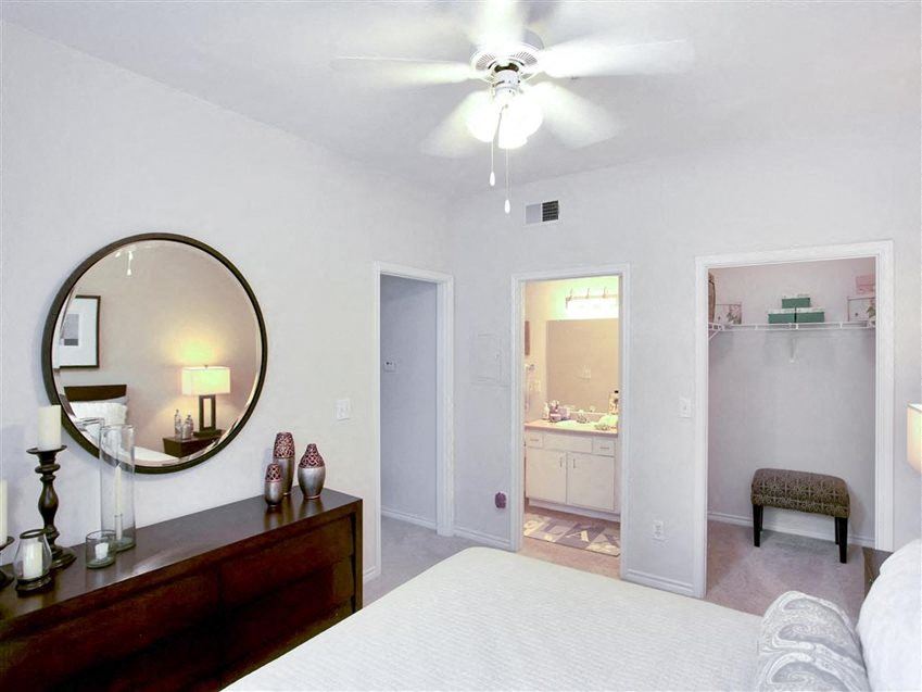 8461 E 81st Street 1-2 Beds Apartment for Rent - Photo Gallery 1