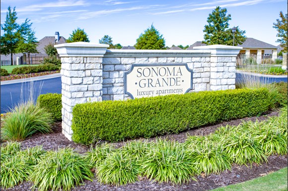 Sonoma Grande Apartments 9303 East 81st Street Tulsa Ok Rentcafe