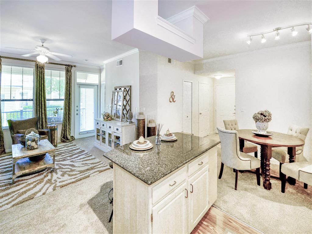Cypress Lake at Stonebriar Apartments, 8404 Warren Parkway, Frisco, TX