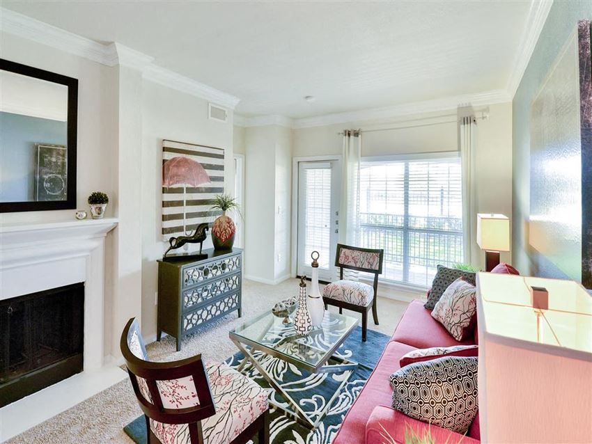 Bentley Place Apartments, 5945 West Parker Road, Plano, TX RentCafe