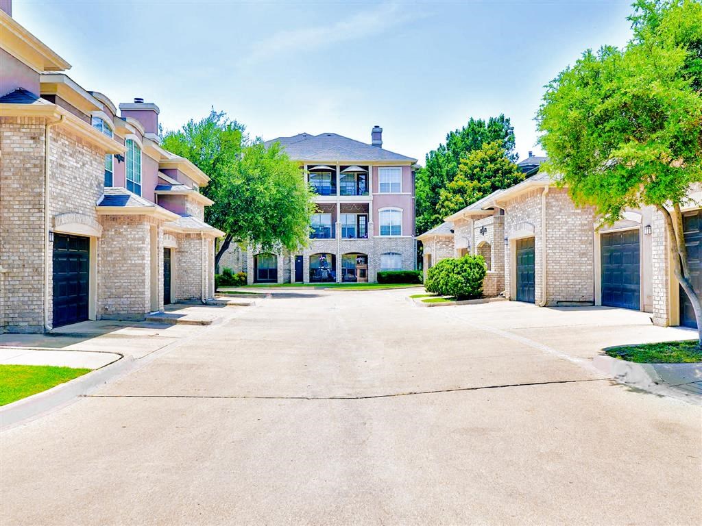 Direct access garages at Bentley Place at Willow Bend Apartments in West Plano, TX, For Rent. Now leasing 1, 2, and 3 bedroom apartments.