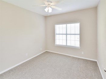 Plush carpet in 1, 2 or 3 bedrooms For Rent at Saxony at Chase Oaks in North Plano, TX. - Photo Gallery 12