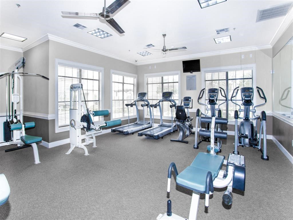 Gym - Estancia Apartments For Rent Tulsa OK - 1, 2 , and 3 Bedroom Units Available