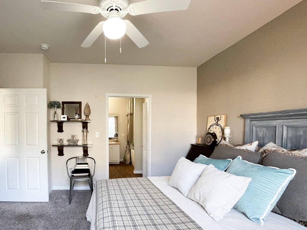 Bright and spacious bedrooms with large walk-in closets at Cypress Lake at Stonebriar in Frisco, TX!