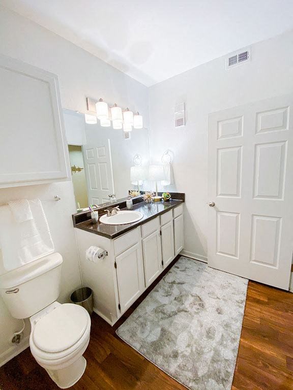 Mirrored vanity at The Villas at Katy Trail in Uptown Dallas, TX, For Rent. Now leasing Studio, 1, 2 and 3 bedroom apartments.
