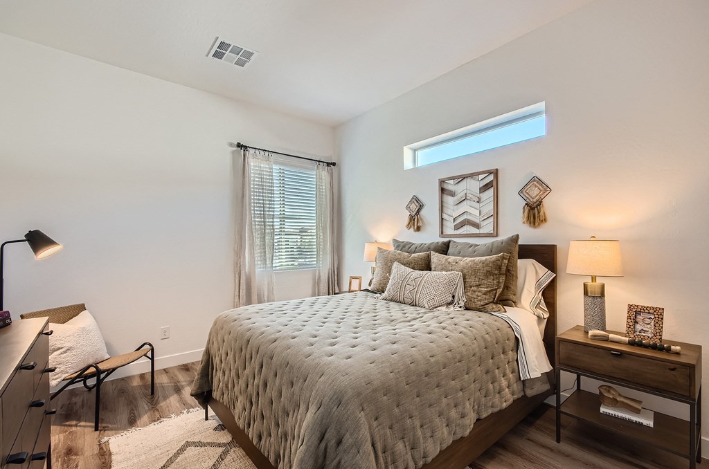 Comfortable Bedroom With Large Window Comfortable Bedroom With Large Window at Hampton Meridian, Apache Junction, AZ, Arizona, 85120