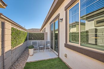 Private Patios Available at Hampton Meridian, Apache Junction, AZ