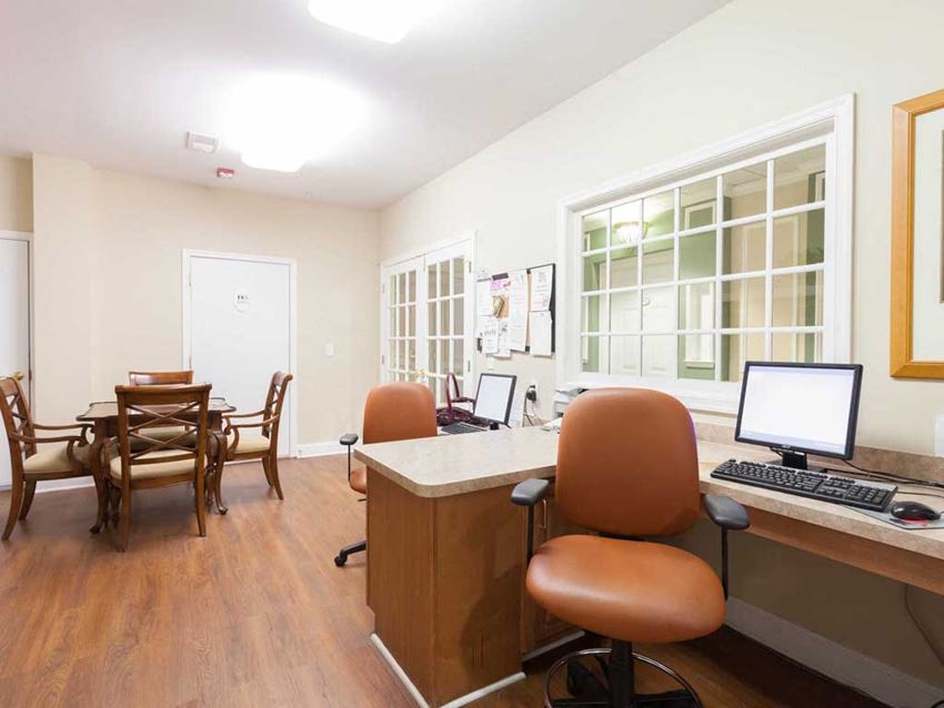 Business office - Photo Gallery