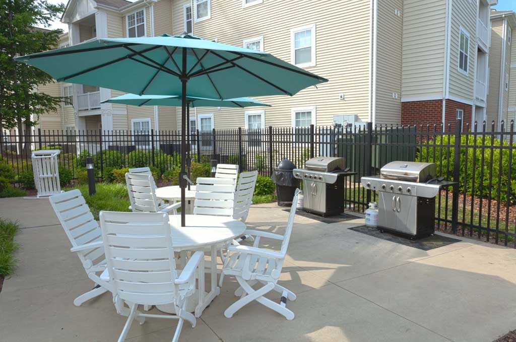 inside the clubhouse at 700 Acqua at Windy Knolls