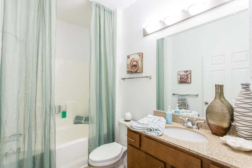 inside the clubhouse at 700 Acqua at Windy Knolls